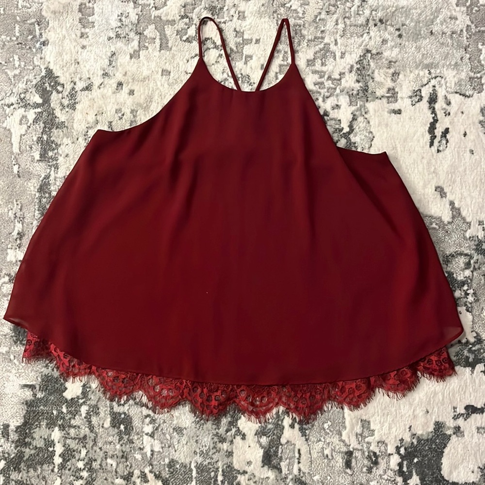 ADORABLE lined blouse style tank top, perfect for layering!
